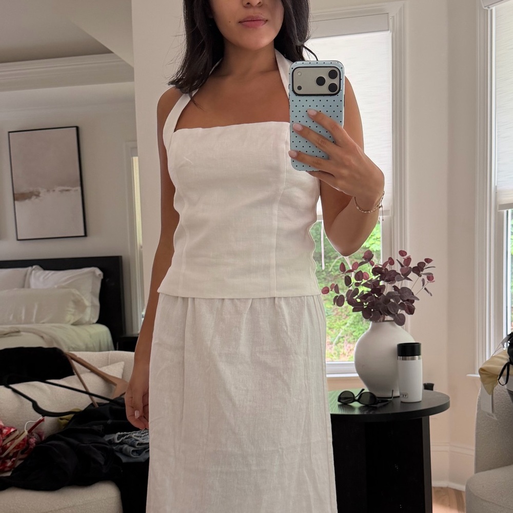 Aritzia Whisper Linen White Square Neck Cropped Tank Top - Picture 2 of 2